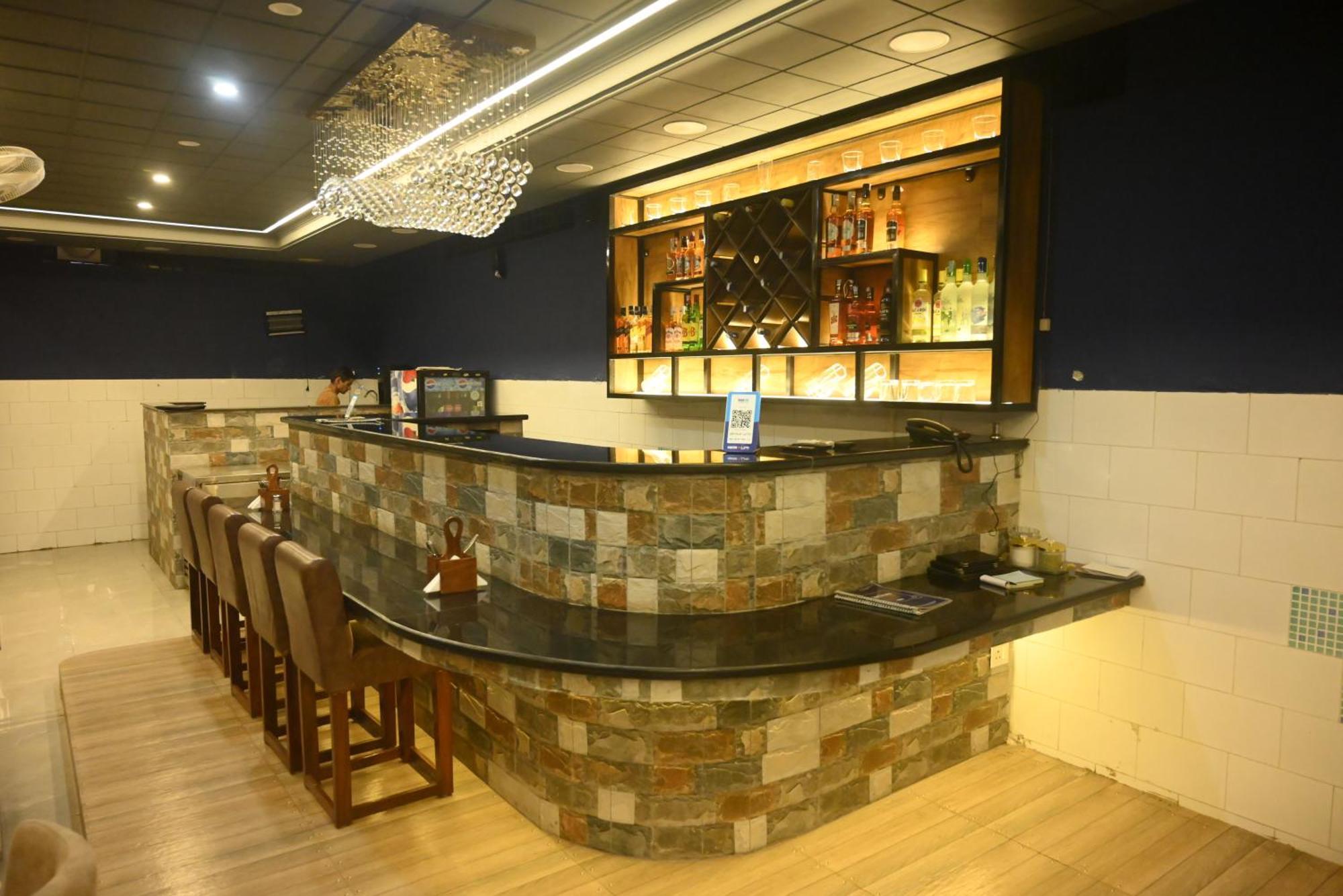 Hotel Surya Plaza Kotdwāra Exterior photo