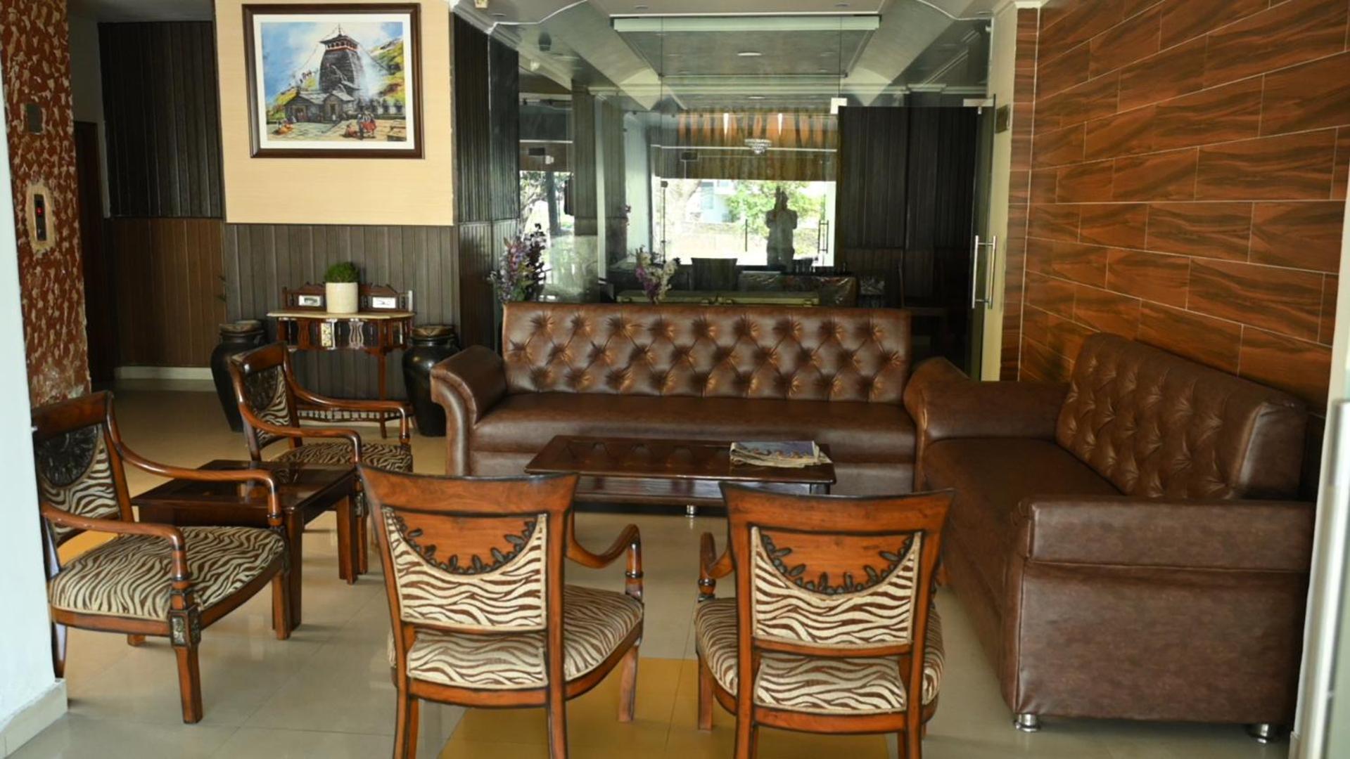 Hotel Surya Plaza Kotdwāra Exterior photo